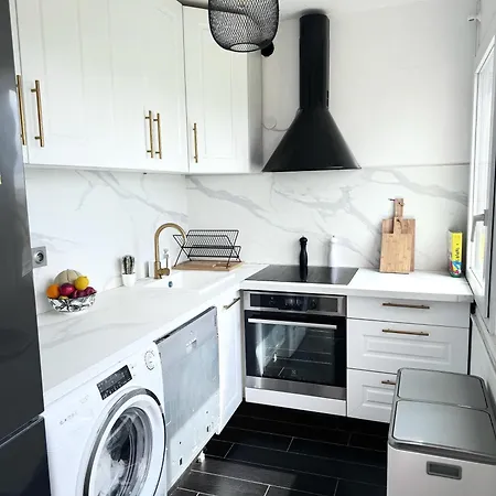 Apartment Luxe Evasion Avec Vue Incroyable, Parking Gratuit